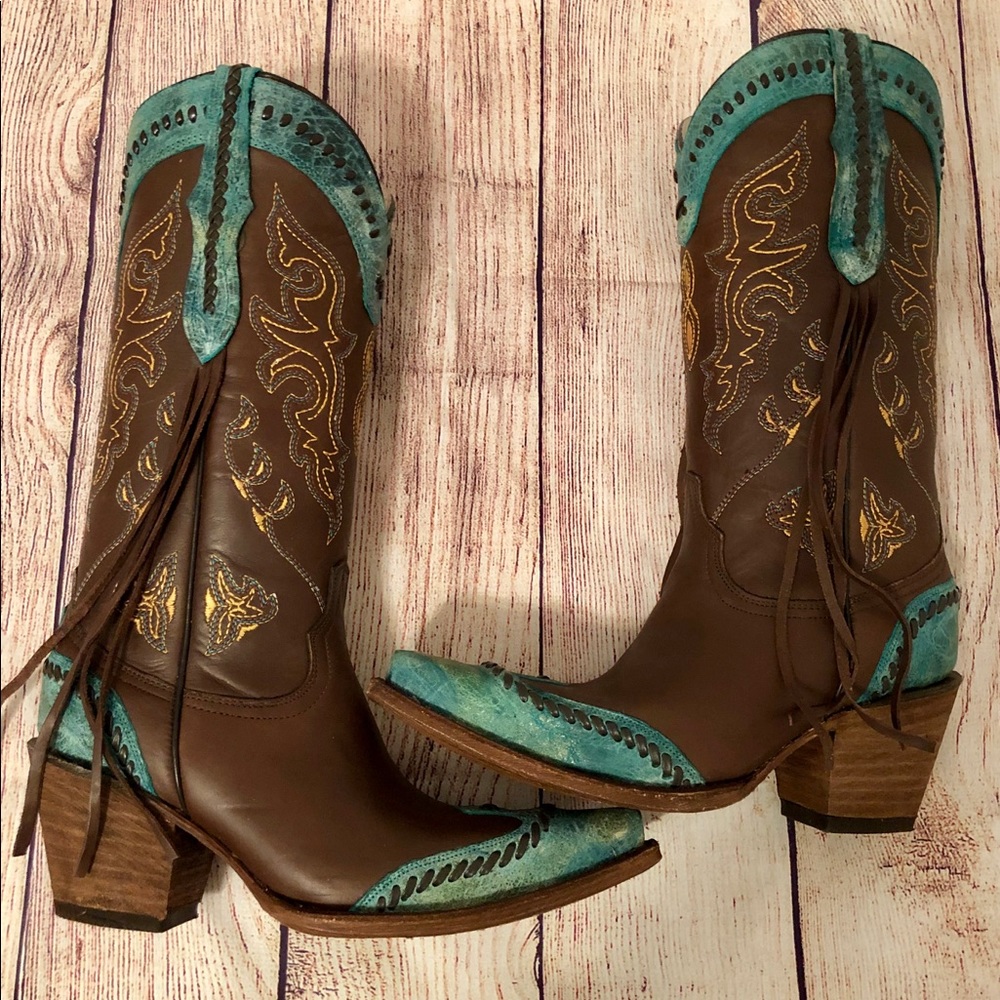 **BRAND NEW** Cowgirl Boots